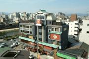 株式会社井筒八ッ橋本舗　祇園本店