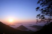 大江山の雲海と鬼嶽稲荷神社
